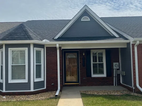 1504 Clairmont Dr SW, Decatur, AL 35603