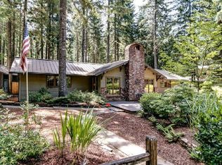 70040 E Skookum Ln, Rhododendron, OR 97049