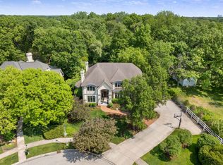 2111 Cesario Cir, Wheaton, IL 60189