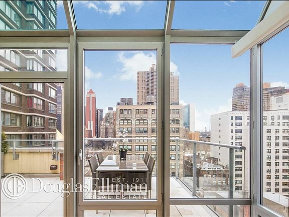 5th image of 303 E 33rd St Ph B