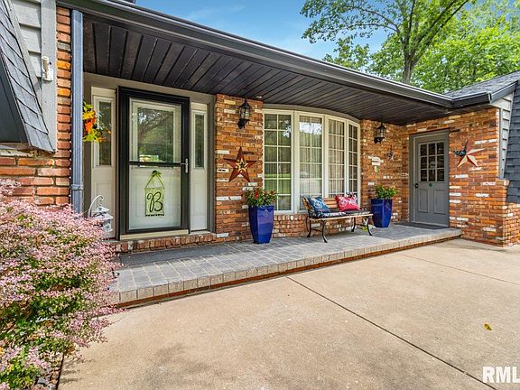 3rd image of 7521 W Country View Dr