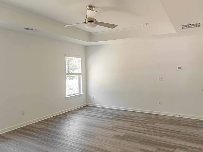 3318 Pepperpike Ct — Photo 16