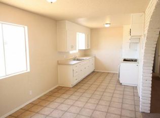 11818 1st Pl, Hanford, CA 93230