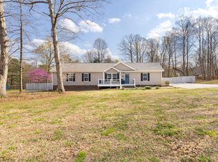 825 Latimer St, Hillsborough, NC 27278