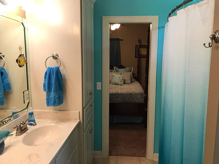 207 Gladstone Way — Photo 7