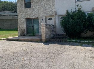 100 Bulian Ln APT A, Austin, TX 78746