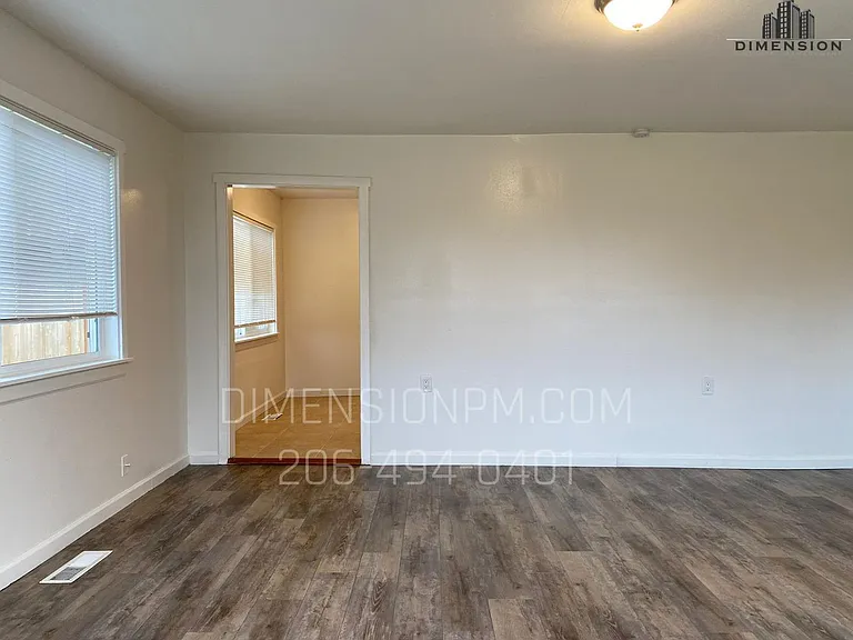 3724 W E St — Photo 12
