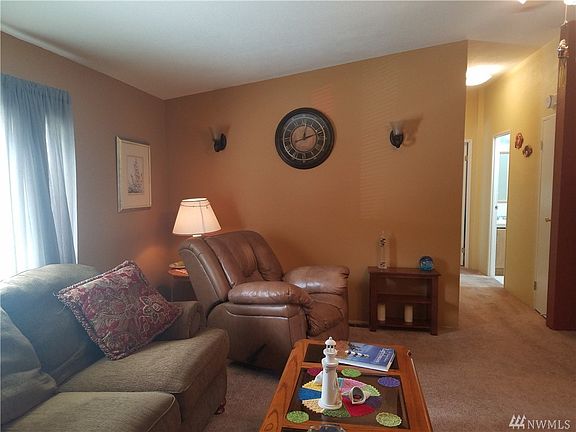 5th image of 2305 267th Ln