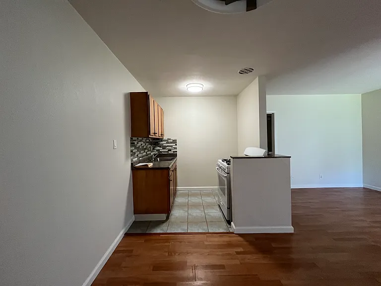 207 S Lillie Ave #3 — Photo 10