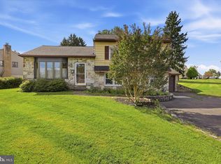 404 Shallcross Rd, Southampton, PA 18966