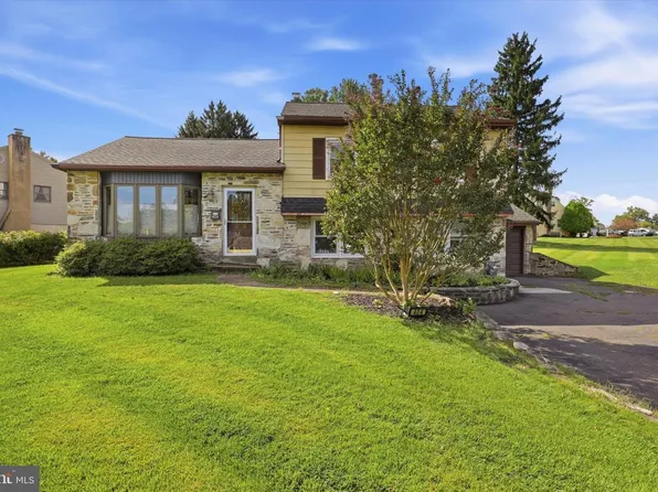 404 Shallcross Rd, Southampton, PA 18966