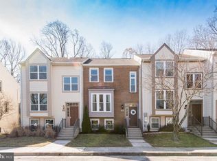 7926 Rustling Bark Ct, Ellicott City, MD 21043