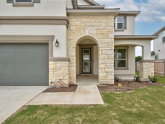 2nd image of 4825 Cressal Dr