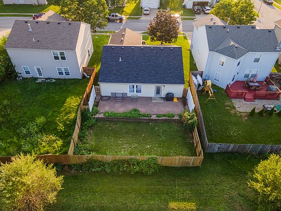 4th image of 6645 Newstead Dr