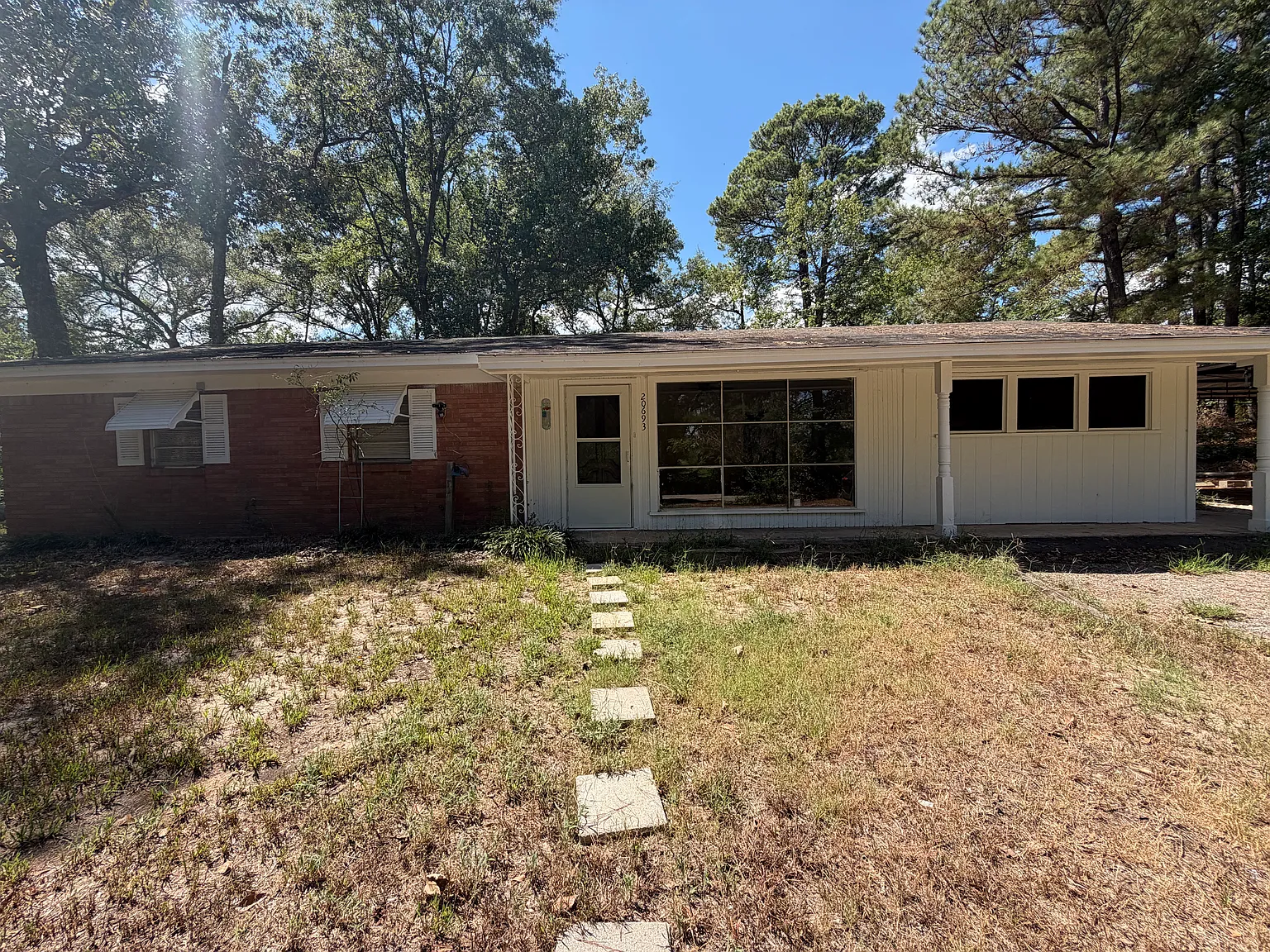 3 bed, 2.5 bath, 1188 sqft, $1,250 — Photo 3