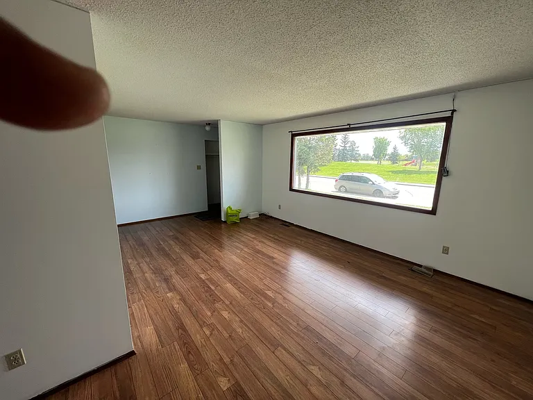 1253 Lakewood Rd N — Photo 12