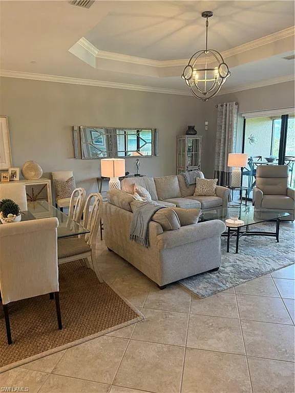 3 bed, 2.5 bath, 2343 sqft, $11,000 — Photo 1
