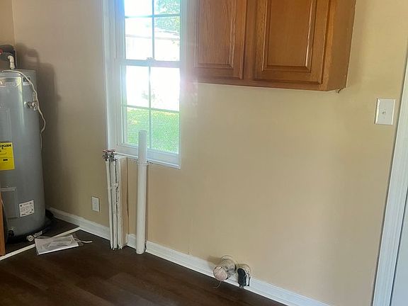 3rd image of 105 N McFarland St