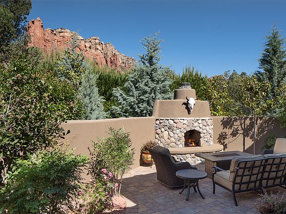 Coffee Pot Courtyard
