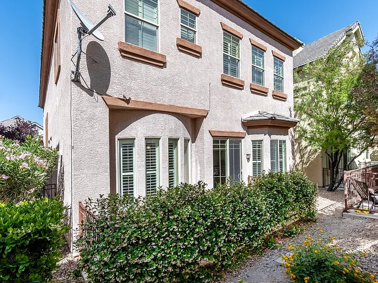 9221 Worsley Park Pl — Photo 4