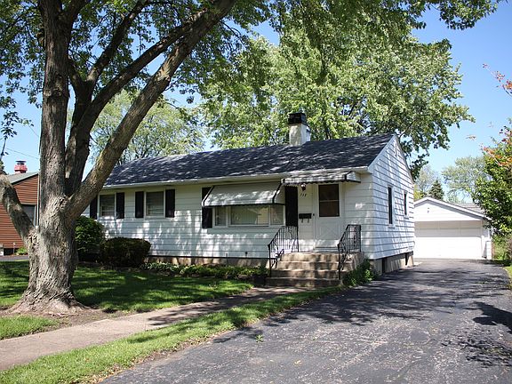 2nd image of 117 N Chase Ave