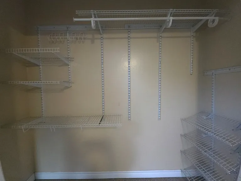 215 Almond St — Photo 18