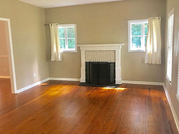 5th image of 212 E Cranford Ave