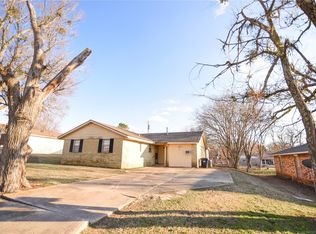 809 Howard St, Ada, OK 74820