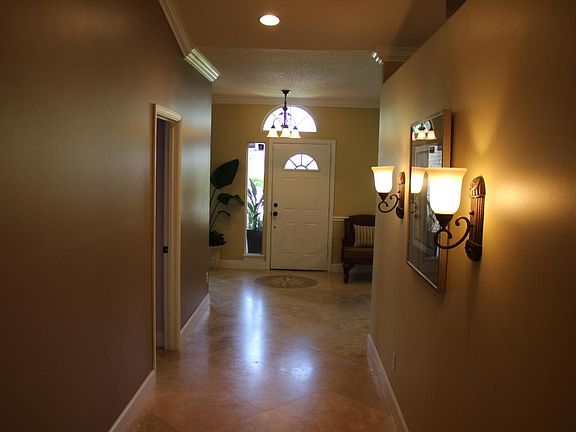 4th image of 14336 Crystal Cove Dr S