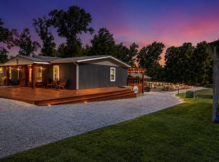 1345 Litzler Dr, Manning, SC 29102