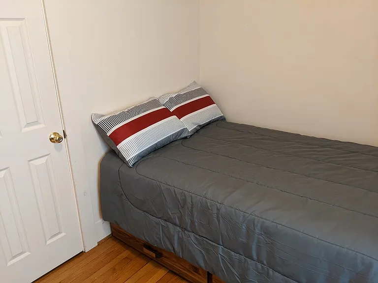 23-25 Maple Ave #2 — Photo 16