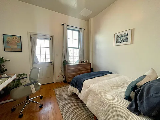 Rented by Compass | media 15