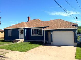 750 Lake Ave, Hancock, MI 49930