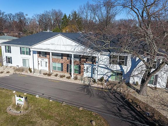2nd image of 5326 N Humboldt Ave #103