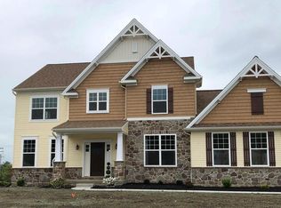 7259 Rock Ridge Ave, Harrisburg, PA 17112