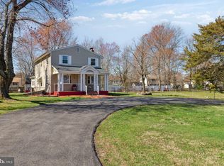 3907 Lumar Dr, Fort Washington, MD 20744