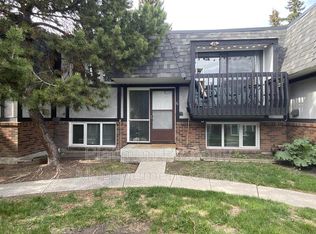 6 24a St SW UNIT 1, Calgary, AB T3C 1J4