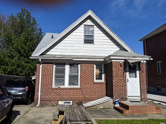5th image of 80-14 161st St