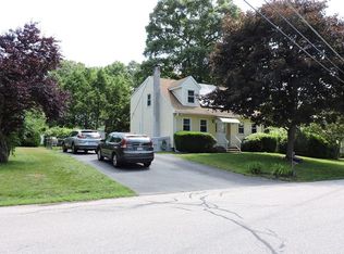 2 Hall Rd, Webster, MA 01570