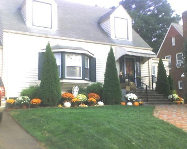 2nd image of 204 Bradley Ave