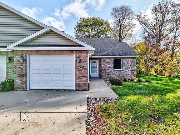 2nd image of 2545 Reynolds Manor Dr #2545