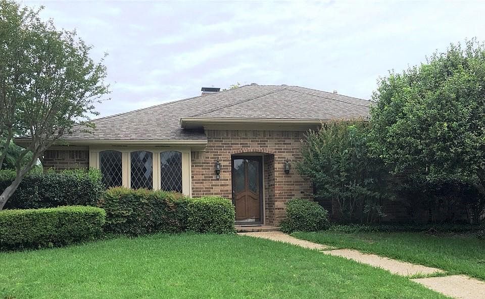 1st image of 1621 Throwbridge Ln