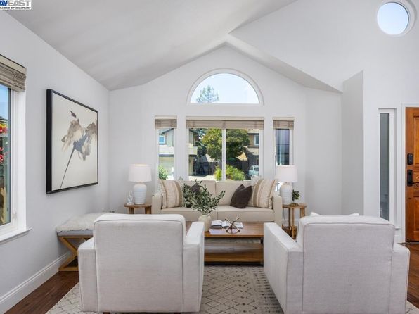 3181 Boardwalk St, Pleasanton, CA 94588