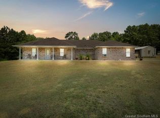 1307 Jeane Chapel Rd, Leesville, LA 71446
