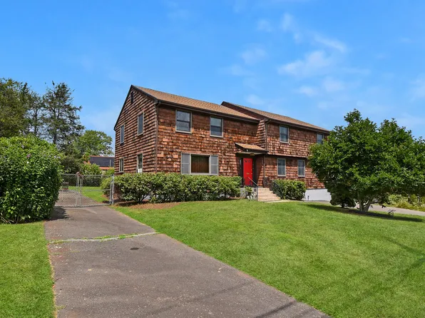 15 Elton Street, New Britain, CT 06053