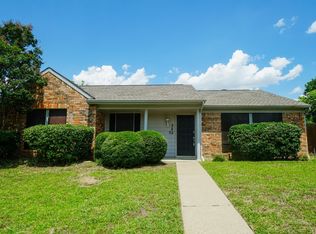 242 Pinyon Ln, Coppell, TX 75019