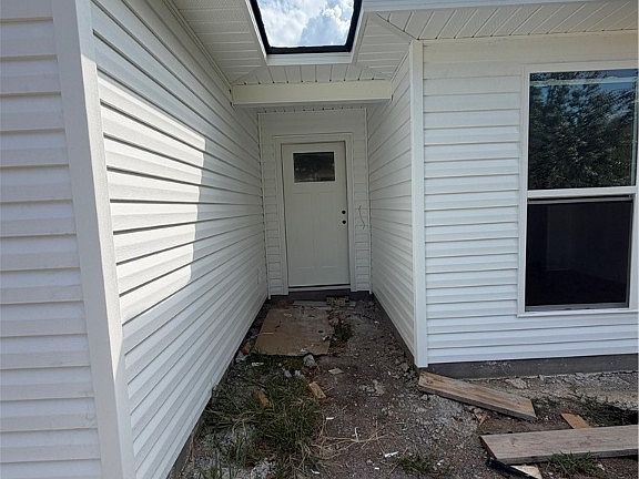 2nd image of 606 N Oak St