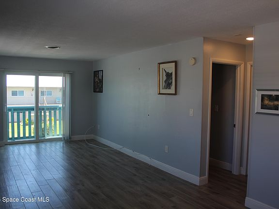 5th image of 351 Taylor Ave APT E12