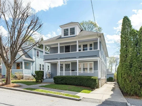 17 6th St, Providence, RI 02906