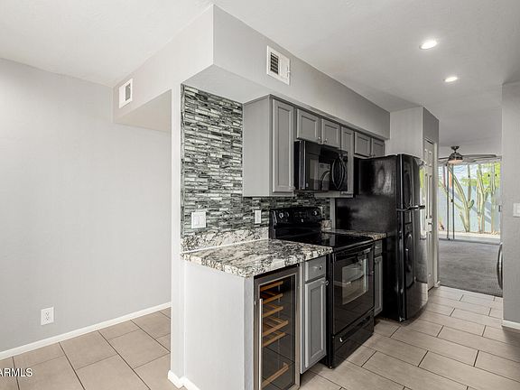 4th image of 4646 N 11TH Avenue #125